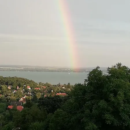 Tente de luxe Panorama Jurta Ábrahámhegy