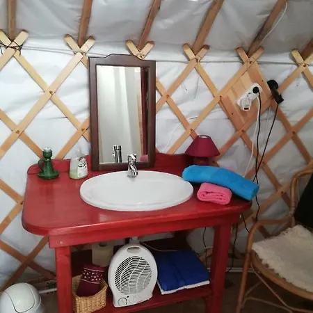 Tente de luxe Panorama Jurta Ábrahámhegy